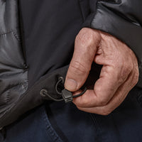 Kachelofen Herren Schwarz – Detailansicht